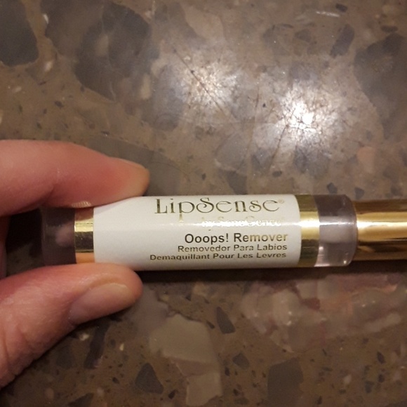 LipSense - Picture 4 of 4